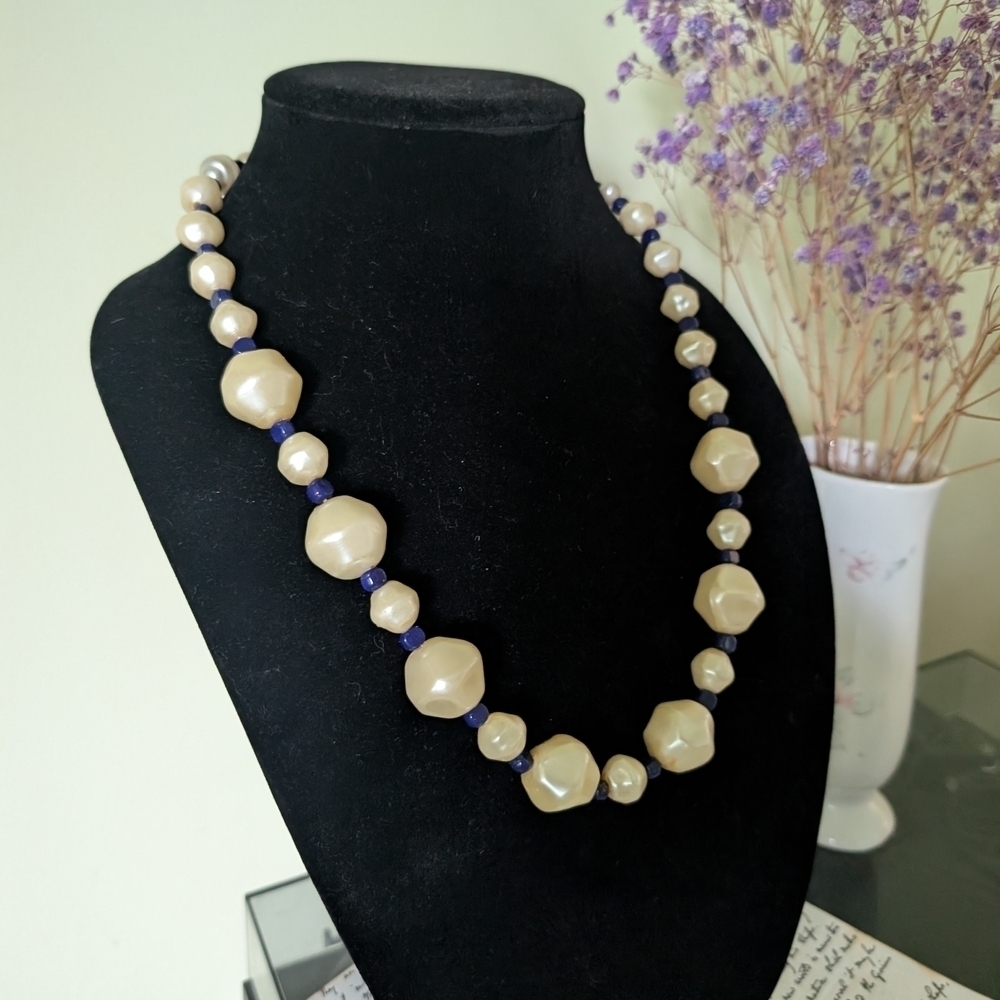 Vintage White And Blue Beaded Necklace